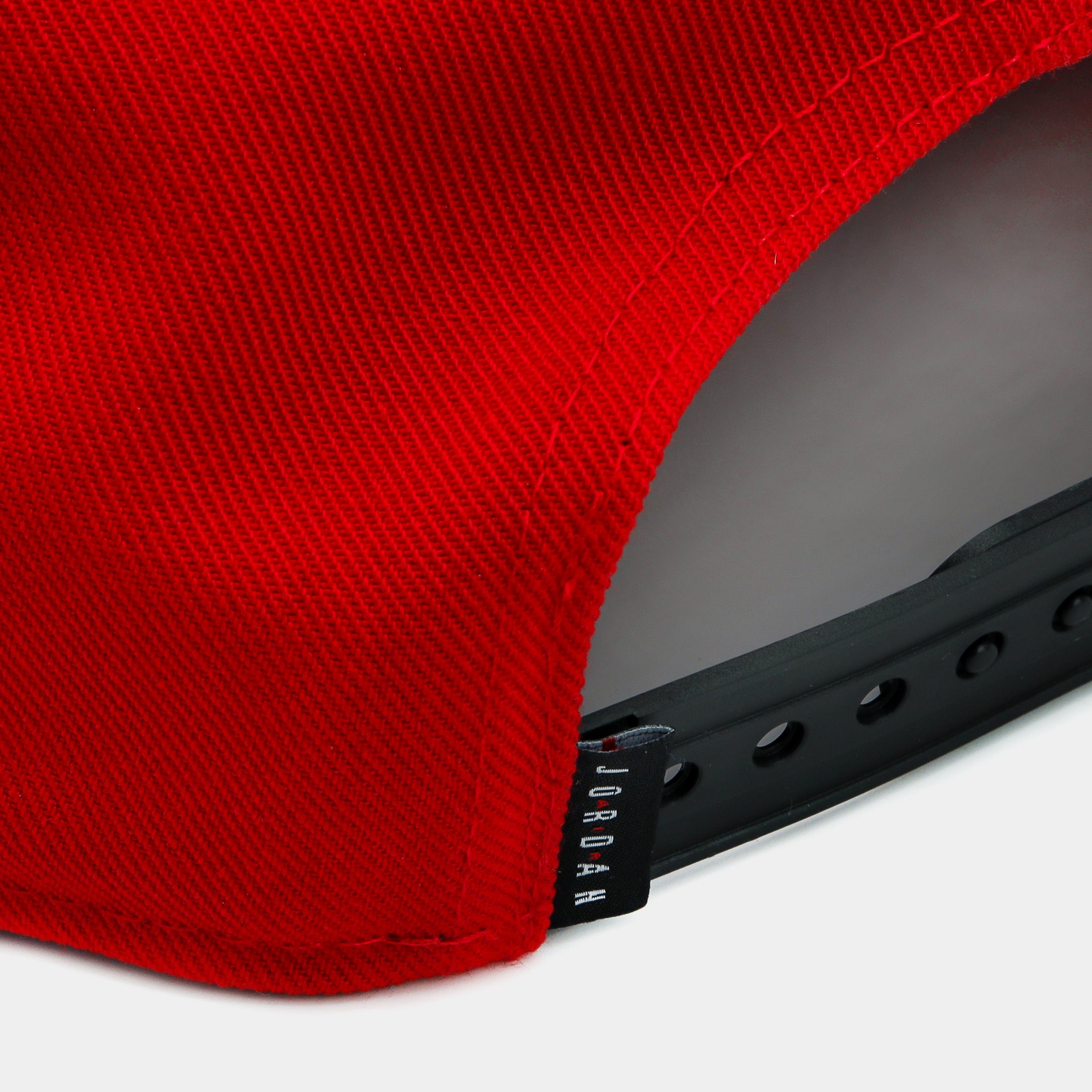 Jumpman Pro Snapback Mens Hat (Red/Black)