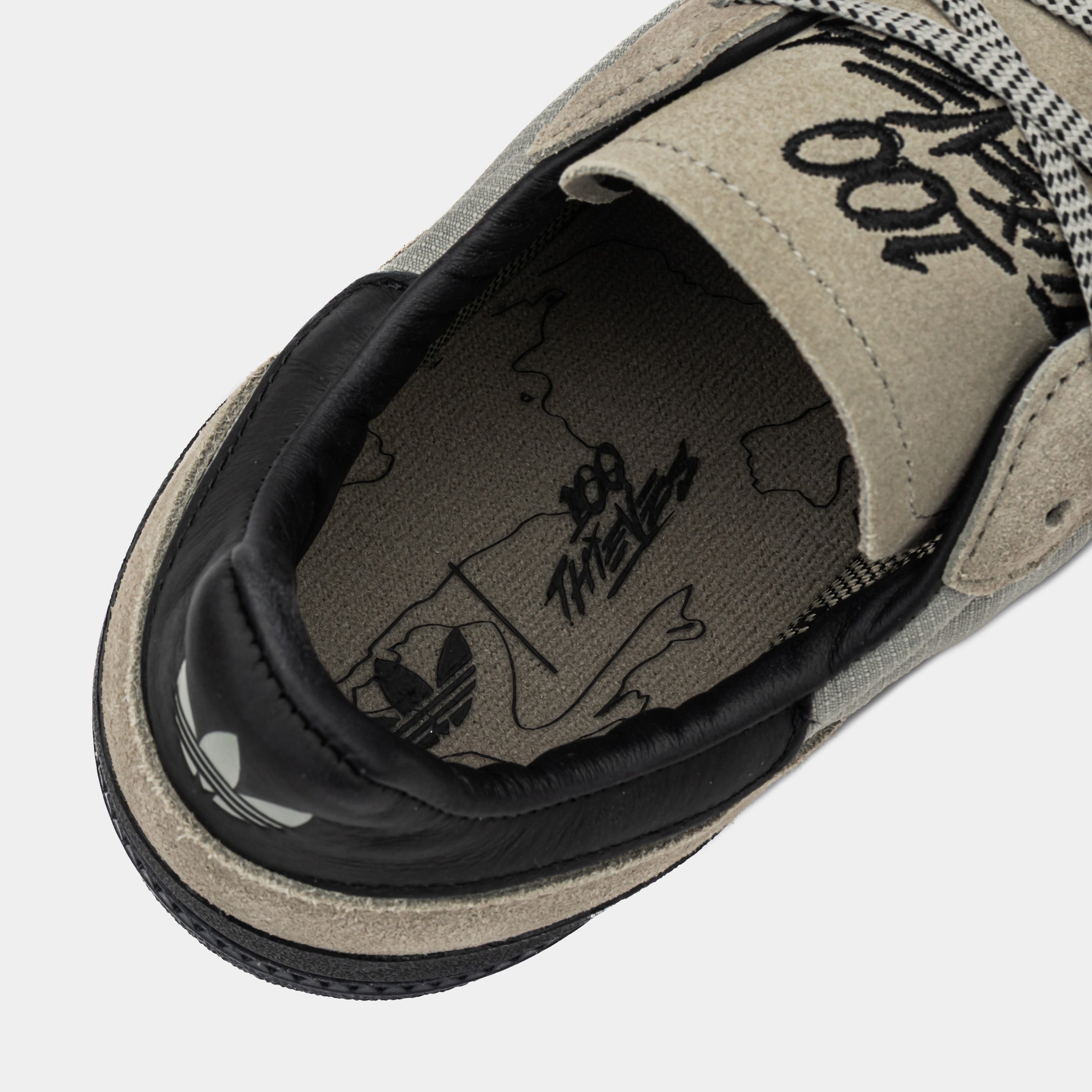 100 Thieves Palos Hills Mens Lifestyle Shoes (Silver/Black)